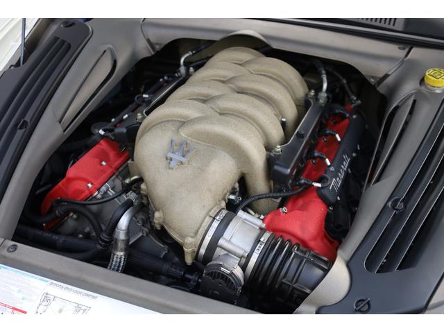 グランスポーツ ＭＣビクトリー　自社新車並行輸入　世界限定１８０台　ファクトリーオーダー　フェンダーバッジ　ビアンコフジ（7枚目）