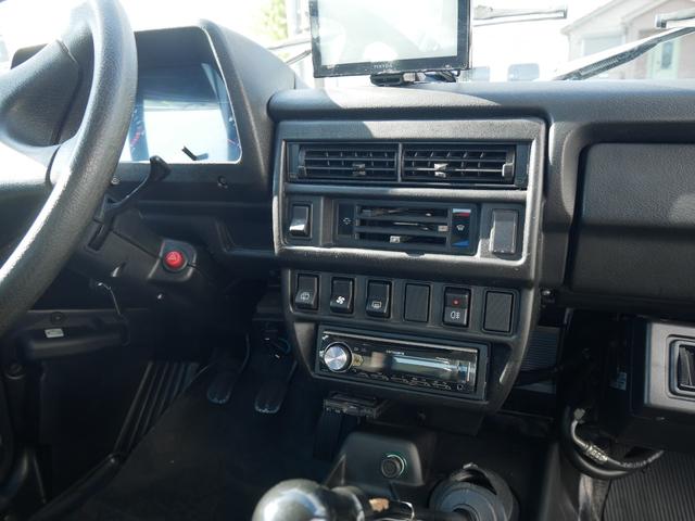 ニーバ 　４ｘ４（4枚目）