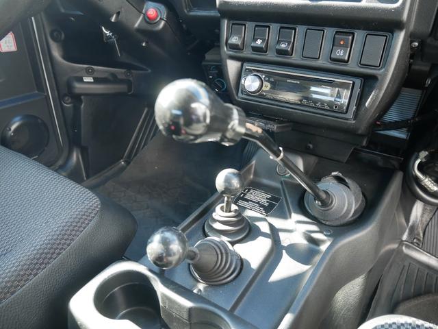 ニーバ 　４ｘ４（5枚目）