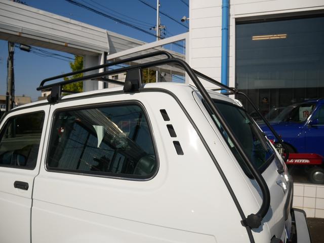 ニーバ 　４ｘ４（7枚目）