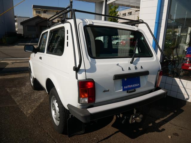 ニーバ 　４ｘ４（13枚目）