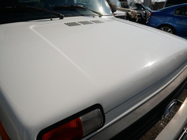 ニーバ 　４ｘ４（36枚目）