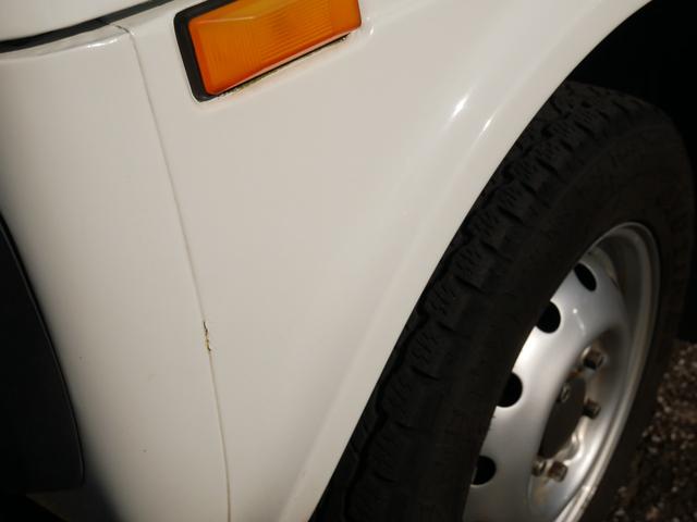 ニーバ 　４ｘ４（38枚目）