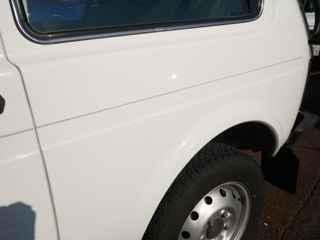 ニーバ 　４ｘ４（42枚目）