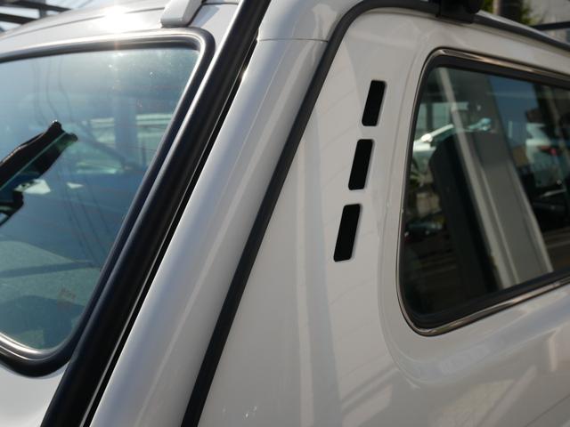 ニーバ 　４ｘ４（48枚目）