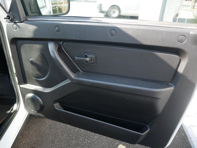 ニーバ 　４ｘ４（56枚目）