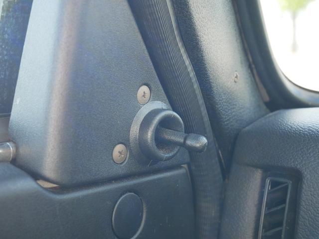 ニーバ 　４ｘ４（77枚目）