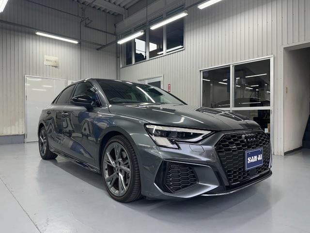 Ａ３セダン ４０ＴＦＳＩクワトロ　Ｓライン　ワンオーナー２３年モデル　オプションボディカラーパノラマサンルーフ　コンビニエンス・アシスタンスＰＫＧ　ＳｌｉｎｅプラスＰＫＧ　ナビゲーションＰＫＧ　マトリクスＬＥＤヘッドライト　ブラックスタイリング（6枚目）