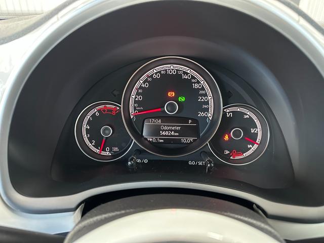 ザ・ビートル デザイン　純正ナビ・ＴＶ　Ｂｌｕｅｔｏｏｔｈオーディオ　ブラインドスポット　ＥＴＣ２．０　クルーズコントロール　スマートキー（15枚目）