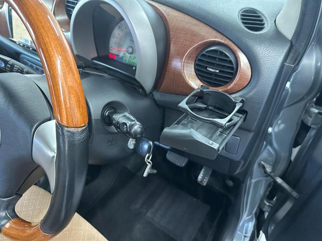 ���[�\�ȃh�����N�z���_�[�ł��B