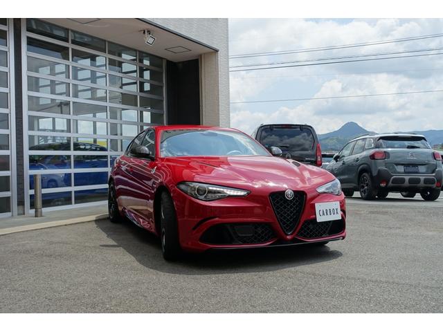 ジュリア - アルファロメオ クアドリフォリオ 新車 ロッソアルファ