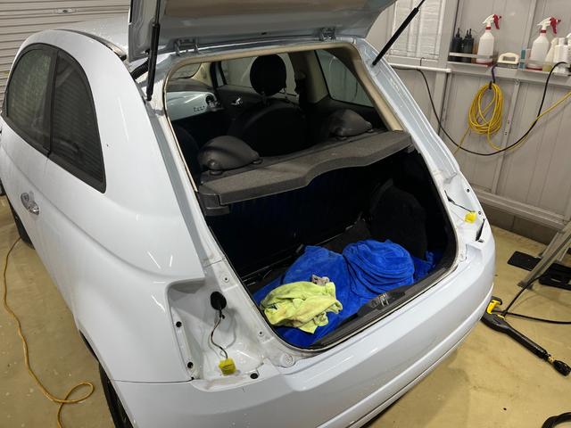 ５００ １．４　スポーツ　日本未導入左６速ＭＴ　前後ディスクブレーキ　ハーフレザースポーツシート　新品Ａｐｐｌｅ　ｃａｒ　ｐｌａｙ　バックカメラ　クラシックエンブレム　前後クロームバンパーモール（52枚目）