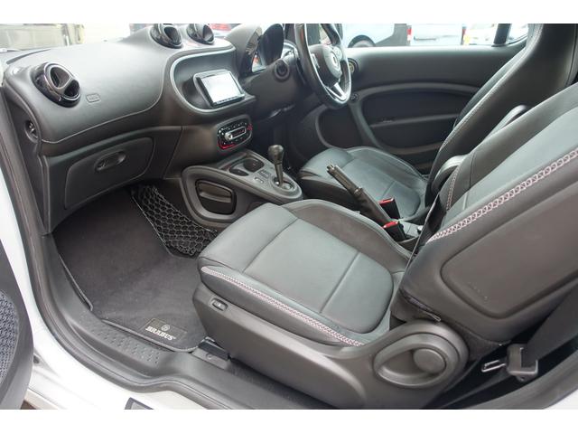 スマートフォーツーカブリオ BRABUS シグネチャースタイル エディション(16枚目)