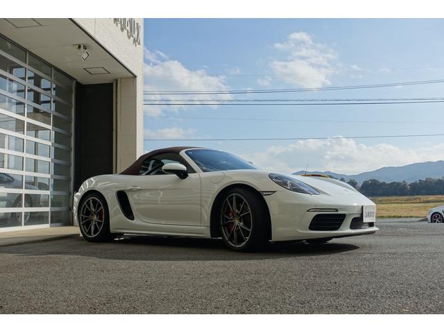 ７１８ボクスター ７１８ボクスターＳ　右Ｈ　ＰＤＫ　スポエグ　スポクロ　ＰＤＬＳ　ＰＡＳＭ　ブラウン幌　取説　保証書　スペアキー（5枚目）