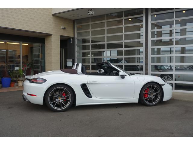 ７１８ボクスター ７１８ボクスターＳ　右Ｈ　ＰＤＫ　スポエグ　スポクロ　ＰＤＬＳ　ＰＡＳＭ　ブラウン幌　取説　保証書　スペアキー（20枚目）