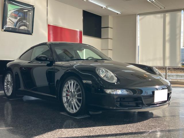 911 911カレラ4S スポーツクロノパッケージ スポーツマフラー ディーラー車 左ハンドル 黒革(5枚目)