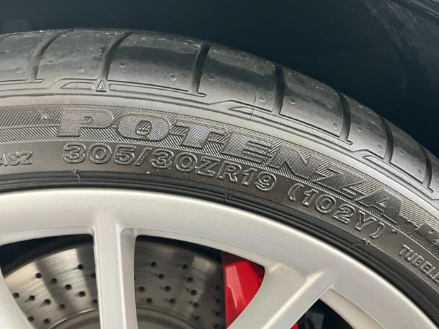 911 911カレラ4S スポーツクロノパッケージ スポーツマフラー ディーラー車 左ハンドル 黒革(24枚目)