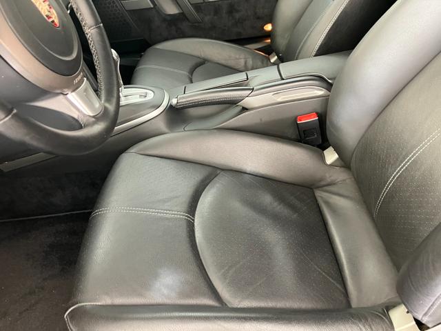 911 911カレラ4S スポーツクロノパッケージ スポーツマフラー ディーラー車 左ハンドル 黒革(60枚目)