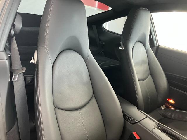 911 911カレラ4S スポーツクロノパッケージ スポーツマフラー ディーラー車 左ハンドル 黒革(66枚目)
