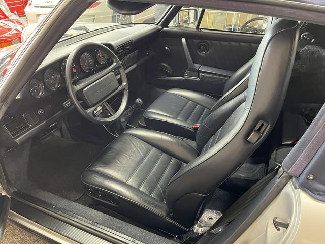 ポルシェ 911 911カレラ カブリオレ 1450.0万円 平成元年 ポルシェ 911 911カレラ カブリオレ 1450.0万円 平成元年