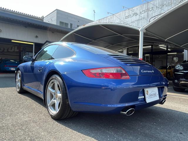 ９１１ ９１１カレラ４　６ＭＴ（3枚目）
