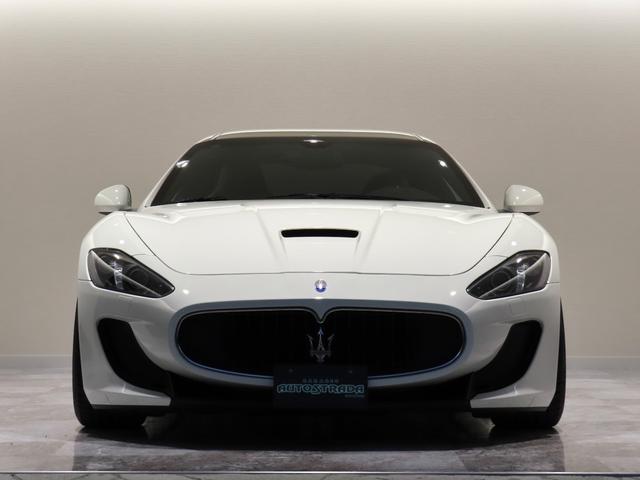 �{�ГW����ɂēW�����Ă���܂��B