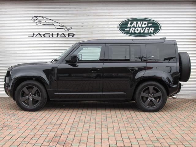 ディフェンダー １１０Ｖ８　Ｐ５２５　認定中古車　デモカーアップ　２４ＭＹ　５２５馬力　ブラックエクステリアパック　電子制御エアサスペンション　スライディングパノラミックルーフ　１４ウェイ電動フロントシート（ヒーター＆クーラー　メモリ付）（17枚目）