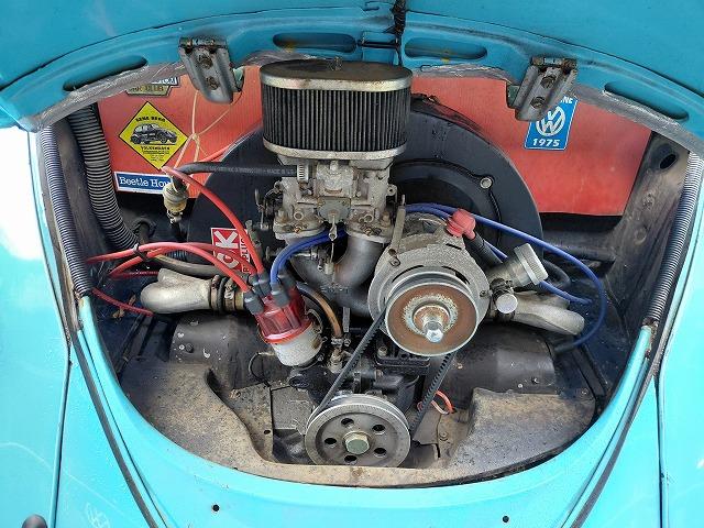 ビートル ベースグレード　ＶＩＮＴＡＧＥスタイル　２インチナロービーム　ＷＥＢＥＲキャブ　９１４スタイルアルミ　社外マフラー（8枚目）