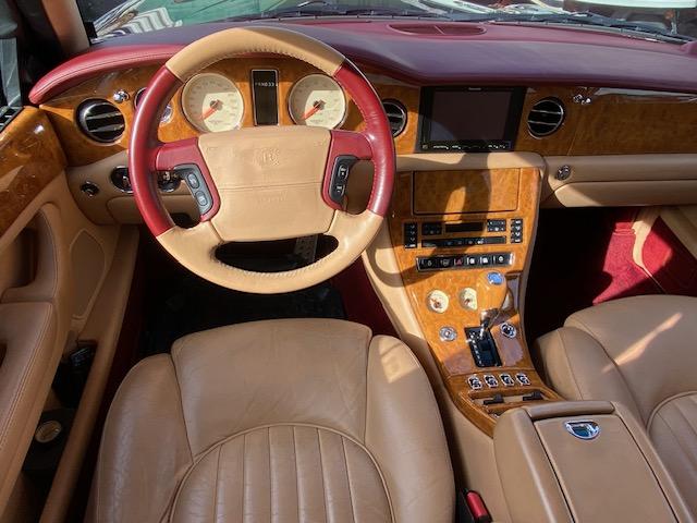 アルナージ レッドレーベル　正規ディーラー車　ＤＶＤ視聴　ヘッドレストモニター　ピクニックテーブル　　Ｖ８ターボ（15枚目）