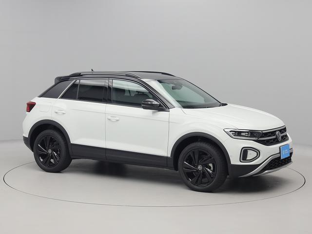 T-ロック TDI 4モーション ブラックスタイル 認定中古車 LEDマトリックスヘッドライト IQ.LIGHT アダプティブクルーズコントロール 18インチアルミホイールパワーテールゲート シティエマージェンシーブレーキ フルオートエアコン(7枚目)