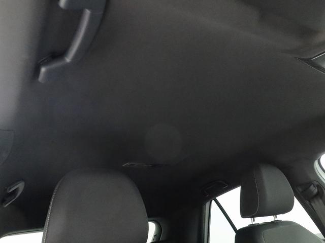 T-ロック TDI 4モーション ブラックスタイル 認定中古車 LEDマトリックスヘッドライト IQ.LIGHT アダプティブクルーズコントロール 18インチアルミホイールパワーテールゲート シティエマージェンシーブレーキ フルオートエアコン(34枚目)