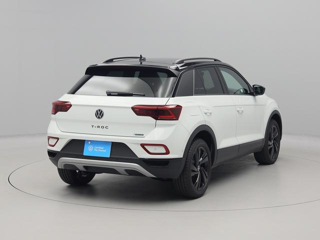 T-ロック TDI 4モーション ブラックスタイル 認定中古車 LEDマトリックスヘッドライト IQ.LIGHT アダプティブクルーズコントロール 18インチアルミホイールパワーテールゲート シティエマージェンシーブレーキ フルオートエアコン(38枚目)