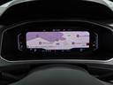 デジタルメータークラスター【Digital Cockpit Pro】付き車両。メーター内にナビゲーションが表示されます。