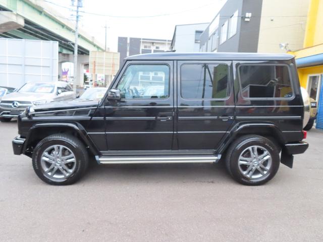 Gクラス G350d ラグジュアリーパッケージ 1オーナー 禁煙 サンルーフ 茶革シート シートヒーター ハーマンカードン ブラインドスポットモニター バックカメラ G550用ヒマラヤグレーホイール Bluetooth(6枚目)