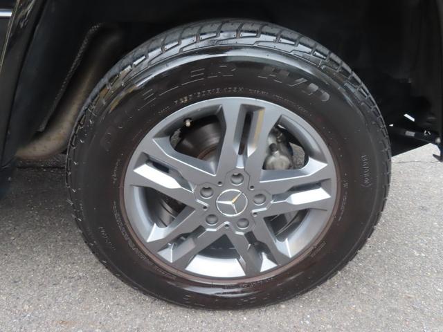 Gクラス G350d ラグジュアリーパッケージ 1オーナー 禁煙 サンルーフ 茶革シート シートヒーター ハーマンカードン ブラインドスポットモニター バックカメラ G550用ヒマラヤグレーホイール Bluetooth(13枚目)