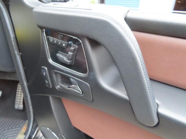 Gクラス G350d ラグジュアリーパッケージ 1オーナー 禁煙 サンルーフ 茶革シート シートヒーター ハーマンカードン ブラインドスポットモニター バックカメラ G550用ヒマラヤグレーホイール Bluetooth(22枚目)