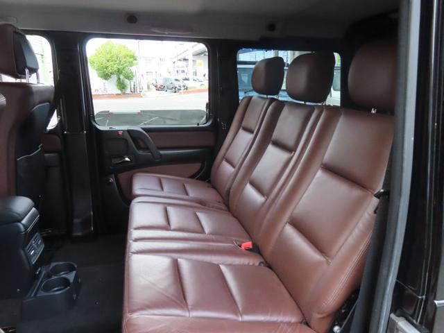 Gクラス G350d ラグジュアリーパッケージ 1オーナー 禁煙 サンルーフ 茶革シート シートヒーター ハーマンカードン ブラインドスポットモニター バックカメラ G550用ヒマラヤグレーホイール Bluetooth(33枚目)