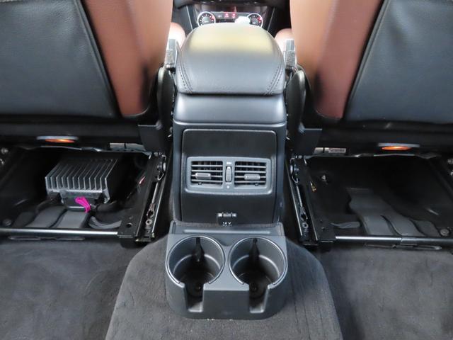 Gクラス G350d ラグジュアリーパッケージ 1オーナー 禁煙 サンルーフ 茶革シート シートヒーター ハーマンカードン ブラインドスポットモニター バックカメラ G550用ヒマラヤグレーホイール Bluetooth(39枚目)