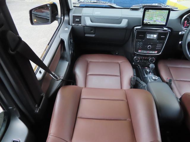 Gクラス G350d ラグジュアリーパッケージ 1オーナー 禁煙 サンルーフ 茶革シート シートヒーター ハーマンカードン ブラインドスポットモニター バックカメラ G550用ヒマラヤグレーホイール Bluetooth(41枚目)