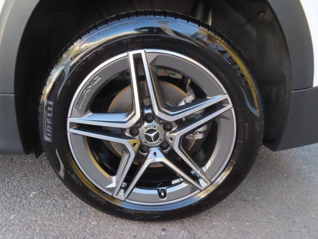 ＧＬＢ ＧＬＢ２００ｄ　４マチックＡＭＧレザエクスクルシブＰ　パノラマルーフ　レーダーセーフティ　赤黒シート　１オーナー　禁煙　ＡＭＧライン　シートヒーター　ヘッドアップディスプレイ　ブラインドスポットモニター　キックオープナー　アンビエントライト（18枚目）