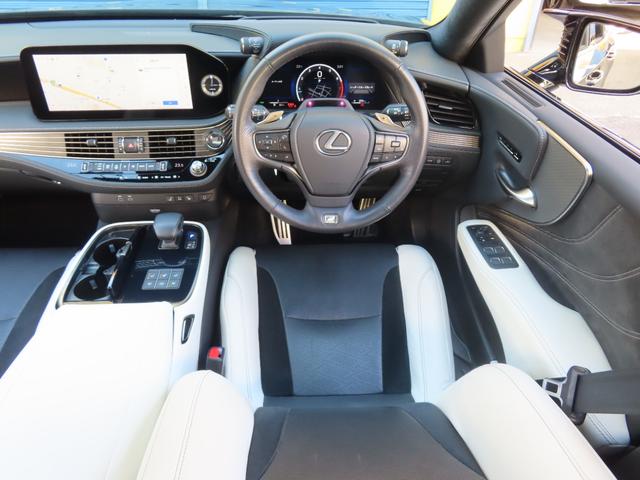ＬＳ ＬＳ５００　Ｆスポーツ　ＴＲＤエアロ、２０２３後期改良モデル　トランクスポイラー　白黒革シート　サンルーフ　３眼ＬＥＤヘッド　シートヒーター　エアーシート　ヘッドアップディスプレイ　マークレビンソン　デジタルインナーミラー（42枚目）