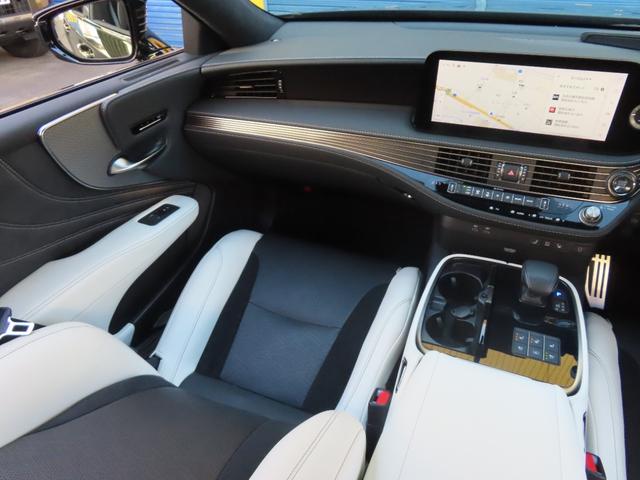 ＬＳ ＬＳ５００　Ｆスポーツ　ＴＲＤエアロ、２０２３後期改良モデル　トランクスポイラー　白黒革シート　サンルーフ　３眼ＬＥＤヘッド　シートヒーター　エアーシート　ヘッドアップディスプレイ　マークレビンソン　デジタルインナーミラー（45枚目）