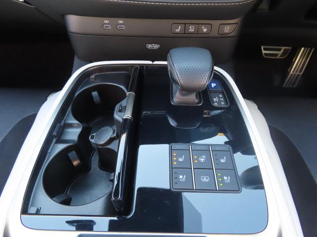 ＬＳ ＬＳ５００　Ｆスポーツ　ＴＲＤエアロ、２０２３後期改良モデル　トランクスポイラー　白黒革シート　サンルーフ　３眼ＬＥＤヘッド　シートヒーター　エアーシート　ヘッドアップディスプレイ　マークレビンソン　デジタルインナーミラー（53枚目）