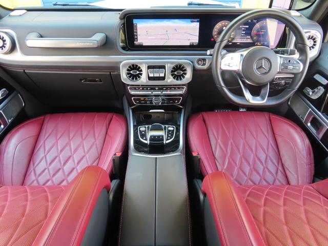 Gクラス G400d AMGライン マヌファクトゥーアプログラムプラス ラグジュアリーパッケージ 禁煙 サンルーフ 赤革 シートヒーター エアーシート ブラインドスポットモニター デジタルインナーミラー 360°カメラ ブルメスター(3枚目)