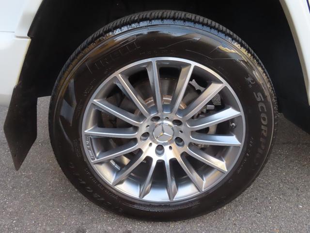 Gクラス G400d AMGライン マヌファクトゥーアプログラムプラス ラグジュアリーパッケージ 禁煙 サンルーフ 赤革 シートヒーター エアーシート ブラインドスポットモニター デジタルインナーミラー 360°カメラ ブルメスター(16枚目)