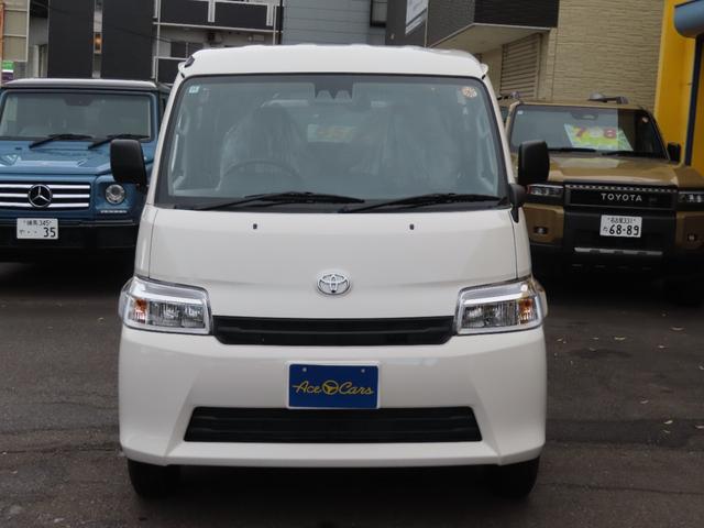 タウンエースバン ＧＬ　スマートアシスト　マルチインフォメーションディスプレイ　登録済み未使用車　禁煙　衝突警報機能　衝突回避支援ブレーキ　レーンキープアシスト　先行車発進お知らせ　オートハイビーム　キーレス　フロアマット（2枚目）