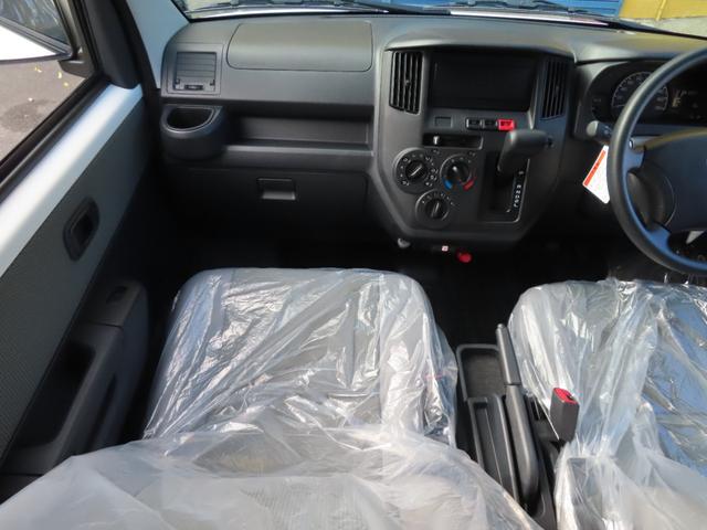 タウンエースバン ＧＬ　スマートアシスト　マルチインフォメーションディスプレイ　登録済み未使用車　禁煙　衝突警報機能　衝突回避支援ブレーキ　レーンキープアシスト　先行車発進お知らせ　オートハイビーム　キーレス　フロアマット（35枚目）