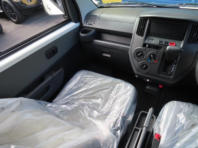 タウンエースバン ＧＬ　スマートアシスト　マルチインフォメーションディスプレイ　登録済み未使用車　禁煙　衝突警報機能　衝突回避支援ブレーキ　レーンキープアシスト　先行車発進お知らせ　オートハイビーム　キーレス　フロアマット（37枚目）