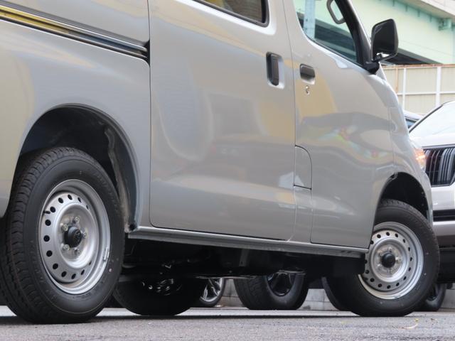 タウンエースバン ＧＬ　スマートアシスト　マルチインフォメーションディスプレイ　登録済み未使用車　禁煙　衝突警報機能　衝突回避支援ブレーキ　レーンキープアシスト　先行車発進　オートハイビーム　キーレス　フロアマット（18枚目）