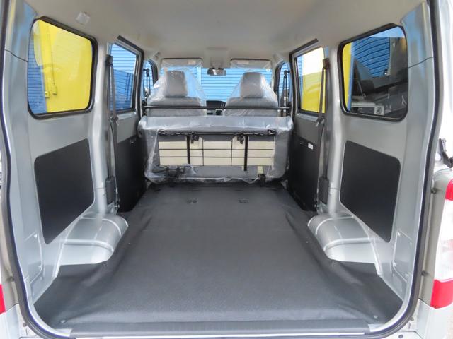 タウンエースバン ＧＬ　スマートアシスト　マルチインフォメーションディスプレイ　登録済み未使用車　禁煙　衝突警報機能　衝突回避支援ブレーキ　レーンキープアシスト　先行車発進　オートハイビーム　キーレス　フロアマット（32枚目）